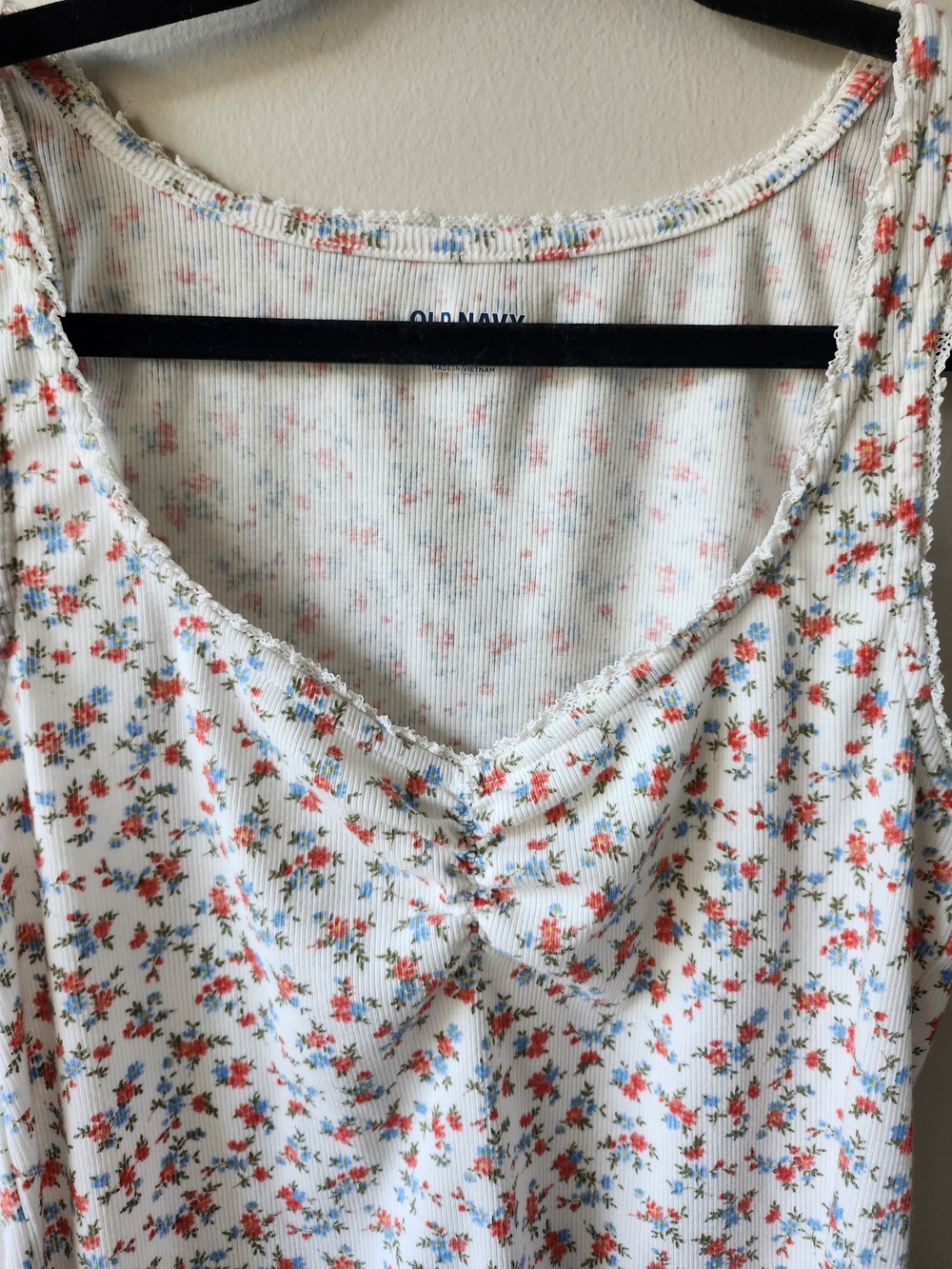 White Floral Ribbed Tank Top - Picture 5 of 9